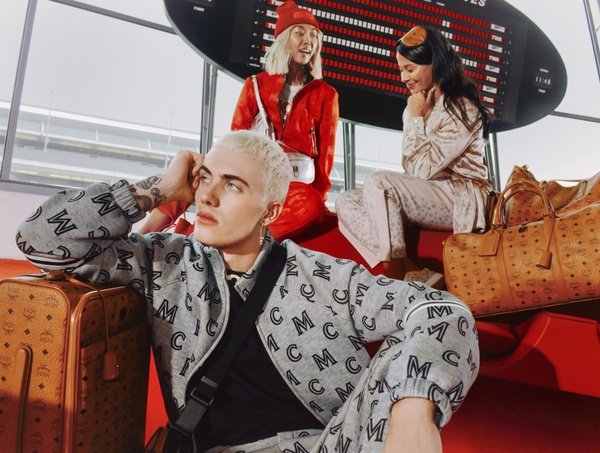 coach、Gucci、MK、Marc Jacobs、Chloé......14款「聖誕精品包」推薦,送禮看這準沒錯