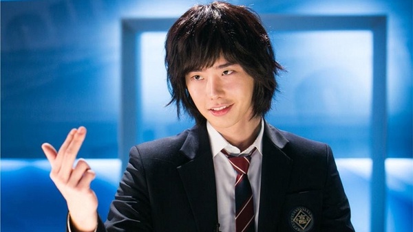 朴敘俊為戲剪阿呆頭喊「好冷」！7韓劇男星奇葩髮型，徐康俊「泡麵頭」、李敏鎬「海螺頭」根本黑歷史！
