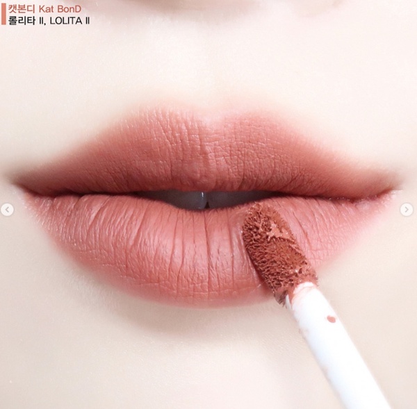 唇膏控必備經典色號下集！KVD Lollita2、3INA＃114，7支回購率滿分、顯白平價熱賣色，沒搶到捶心肝！