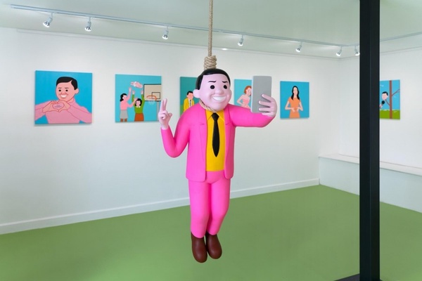 尺度大開！黑色幽默怪才畫家 Joan Cornellà再度登台開展，最諷刺惡趣味，粉絲錯過搥心肝！