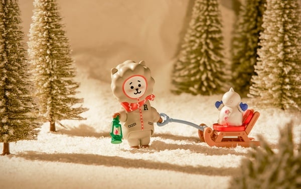 BT21聖誕新品上市！TATA、CHIMMY換上聖誕老人裝，加碼第四彈BT21盒玩，阿米們又要破財啦！