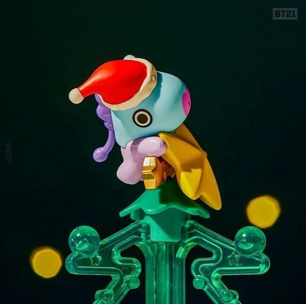 BT21聖誕新品上市！TATA、CHIMMY換上聖誕老人裝，加碼第四彈BT21盒玩，阿米們又要破財啦！