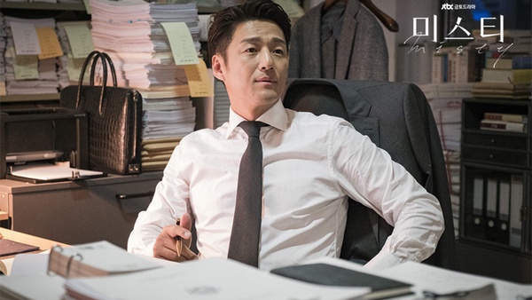 「信任而觀看的電視台」JTBC歷代收視TOP9，《耀眼》口碑、收視兩把抓，《Sky Castle》直接飆破《鬼怪》