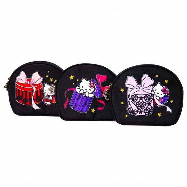 狙擊少女心！ANNA SUI X HELLO KITTY聯名限量商品，可愛融合奇幻風格毫無違和~