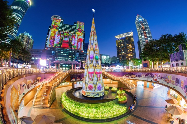2019台北「聖誕點燈景點」總整理，台北街頭絕美聖誕燈飾，絕對讓你拍照拍到手軟～