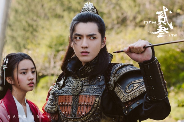 吳亦凡、楊紫合作《青簪行》官宣！10位偶像歌手的古裝造型，吳亦凡帥過鹿晗，她卻醜出新高度