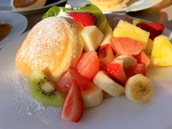 看得到瀨戶內海的鬆餅店！淡路島「幸せのパンケーキ」新開幕，邊看無敵海景邊吃鬆餅！