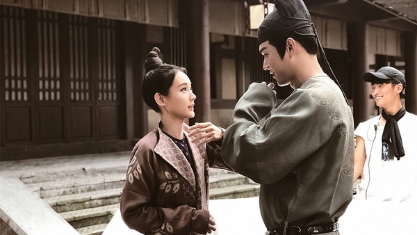 白鹿、羅雲熙新劇官宣！2020年10位新晉小花待播劇，李一桐4部，吳謹言有5部