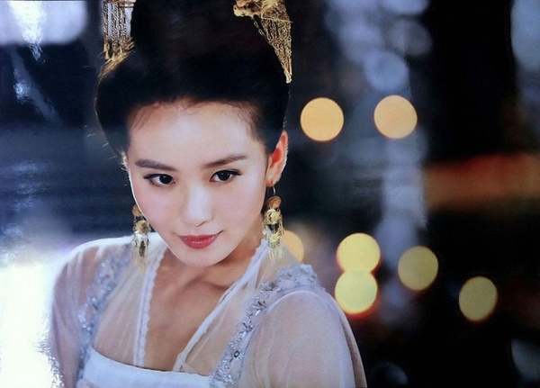 網議劉詩詩「讓你心動的古裝造型」!10個古裝女神角色,不只《步步驚心》,每個都經典