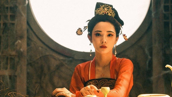 《東宮》彭小苒版的紫霞仙子美炸!15個經典古裝男神女神&致敬版,《瑯琊榜》太難超越