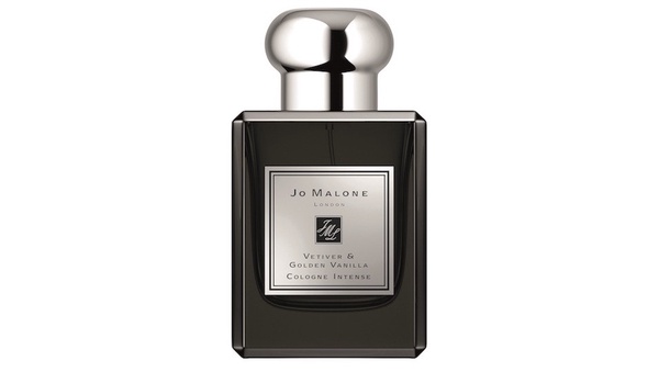 Jo Malone 2020新黑瓶來了！「香根草與黃金梵尼蘭」餘韻清爽撩人，像場溫甜交織異國戀