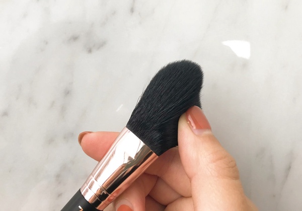 2019年末「限定彩妝」，TOM FORD奢華流金系列、M.A.C玫瑰金子彈唇膏，絕美限量必入手
