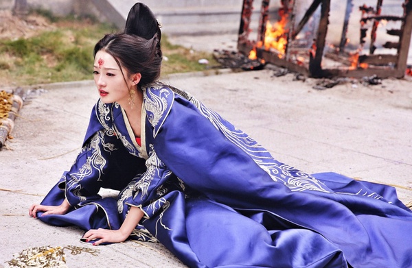 《慶餘年》李沁獲封「雞腿郡主」！李沁10個古裝女神角色，《如懿傳》美不過《紅樓夢》