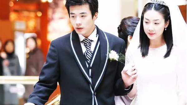 李英愛演《大長今》20年如一日貌美！13部「超經典古早韓劇」，這幾部別說你都沒看過！