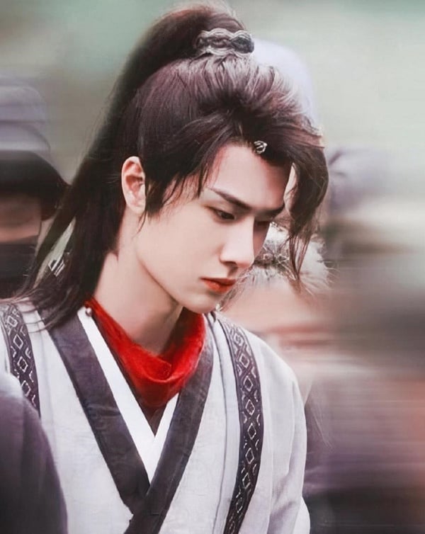 李現《劍王朝》定檔,造型好颯!盤點10個「高馬尾」古裝男神,肖戰新古裝造型又上熱搜