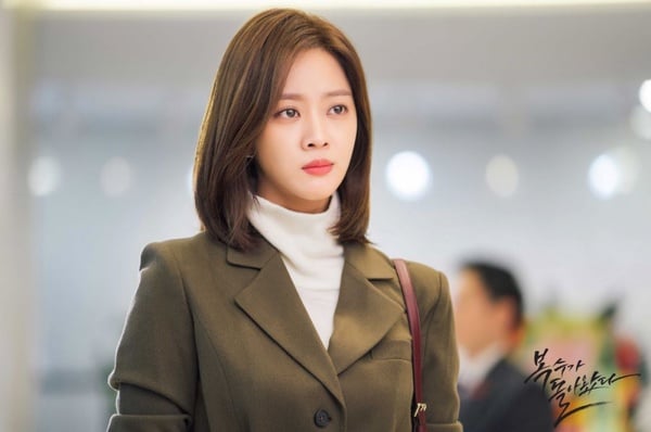5個人設不討喜韓劇女主！《李小姐》惠利從頭弱到尾，《抓住幽靈》文瑾瑩根本豬隊友！