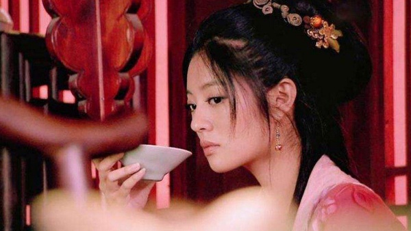 《如懿傳》令妃在《慶餘年》變名妓！古裝劇12個青樓女子，趙麗穎清純，楊穎好媚