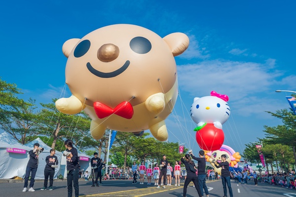 超巨大卡娜赫拉、Hello Kitty、史努比氣球！2019「OPEN!大氣球遊行」蠟筆小新也會現身