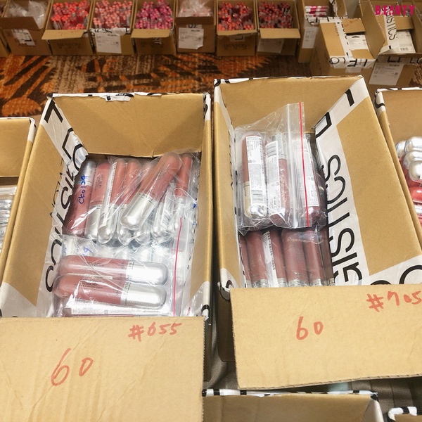 雅頓萬用霜只要NT.160、露華濃唇膏NT.50！伊麗莎白雅頓、露華濃聯合特賣會狂殺1折！