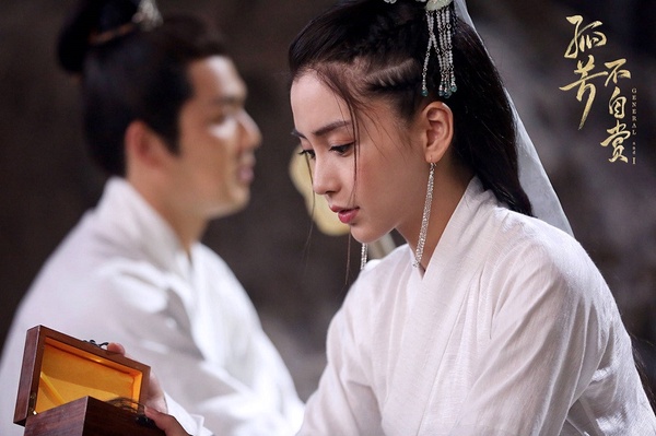 李沁《慶餘年》成「白衣仙女」！古裝劇10個白衣女神，楊紫高冷，鞠婧禕好仙