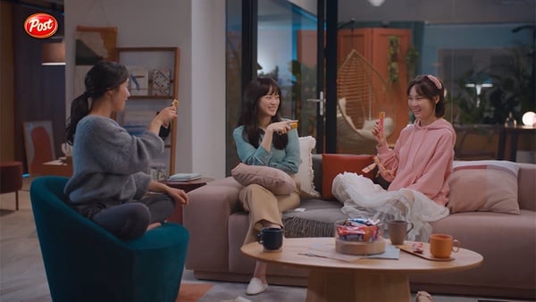 《浪漫的體質》太會吃，千玗嬉閨蜜三人廣告重聚！還有這部曾帶動泡麵、AI數學代言超狂