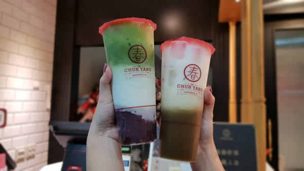 春陽茶事「京都抹茶鮮奶」！冬季新品超美漸層，還有焙茶也美得很犯規