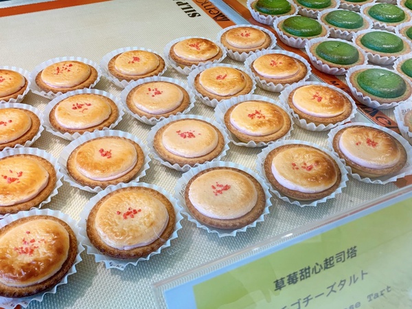 日本超人氣Bake Cheese Tart 推期間限定草莓甜心起司塔，還有香濃霜淇淋回歸啦！