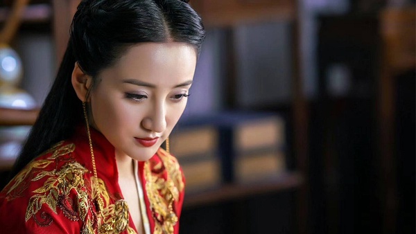 《鶴唳華亭》陸文昔成「東宮女諸葛」！陸劇9位美貌智慧兼具謀士，《甄嬛傳》槿汐很強