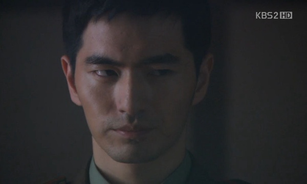 《愛的迫降》軍官玄彬帥翻！5男星演北韓人，李鍾碩這部被說不像，金秀賢演活雙面間諜