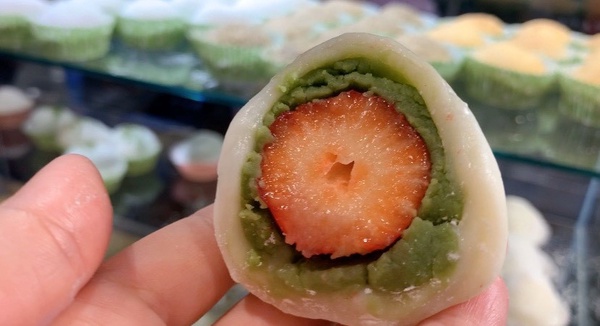 草莓控、芋頭控吃起來!超人氣「大王千金」手作大福推獨家草莓芋頭大福,限定快閃!