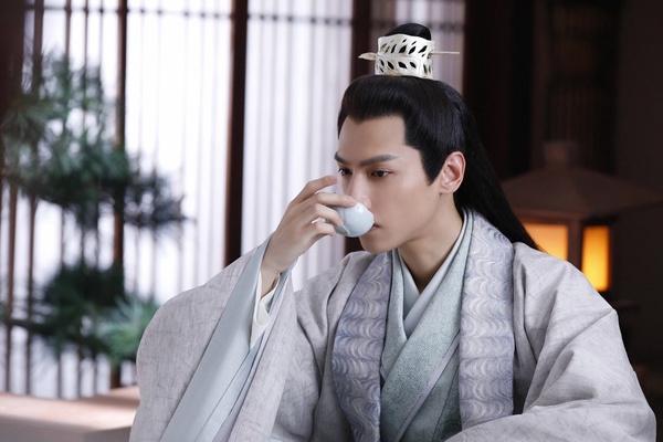 網評2019年度古裝男神排行榜TOP 10！李現無緣前十，《陳情令》肖戰、王一博並列冠軍