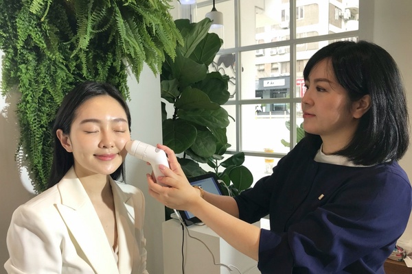 │美人圈「BEAUTY美妝情報社團」成員招募中│