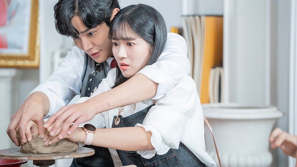 不能只看過《德魯納》，10部2019必看韓劇！《耀眼》感動哭爆、《浪漫的體質》沒追可惜