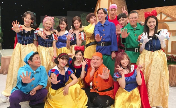 Twice宣傳照周子瑜好像貝兒！6位韓星Cos迪士尼公主，潤娥可愛，雪炫神還原寶嘉康蒂！
