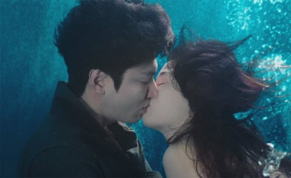 《愛的迫降》玄彬&孫藝珍親了!6部韓劇遇險必接吻,渡氣、躲追殺,果然愛用吻解決問題