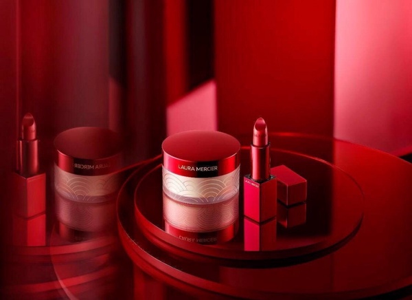 2020絕美專櫃「新年限定彩妝」盤點！TOM FORD紅管唇膏、NARS貴氣流金緋紅系列必收