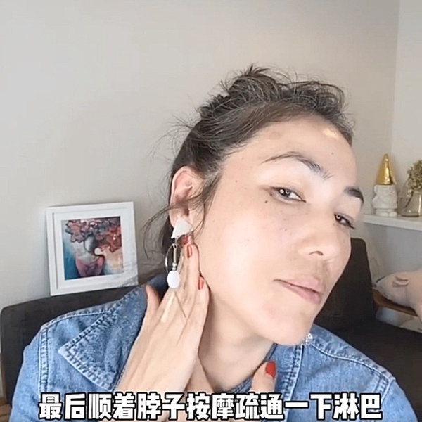 日本美容師3步驟「小臉按摩」技巧！3分鐘按壓消水腫、泡泡眼，臉部輪廓小一圈馬上有感