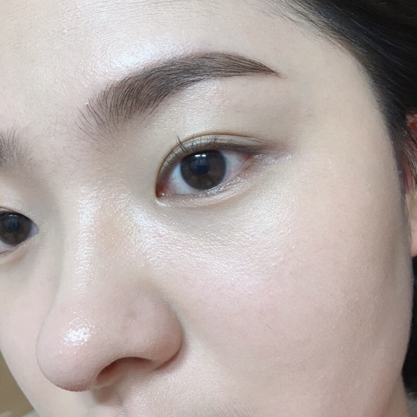 2019韓國美妝網站「底妝排行」！韓妞最愛粉底氣墊是這款，遮瑕持妝、出油是絕美奶油肌