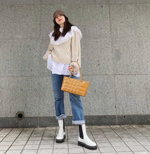 2020 Pantone年度色「經典藍」女星穿搭示範！3個技巧穿出時髦高級感，顯瘦腿超長