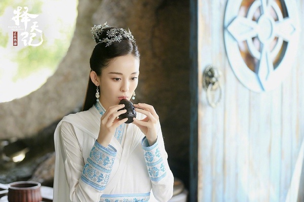 網議10位「古裝劇中的冰山美人」!《劍王朝》李一桐高冷,《青雲志》楊紫又冷又霸