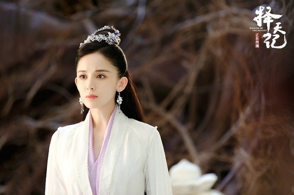 網議10位「古裝劇中的冰山美人」!《劍王朝》李一桐高冷,《青雲志》楊紫又冷又霸