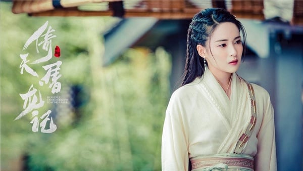 《夢迴》出現《甄嬛傳》神秘純元皇后！9位后宮娘娘時裝對比照，詭異「眉毛」拖垮顏值