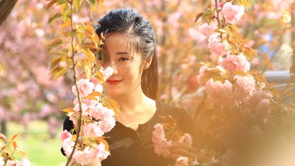 《夢迴》出現《甄嬛傳》神秘純元皇后！9位后宮娘娘時裝對比照，詭異「眉毛」拖垮顏值