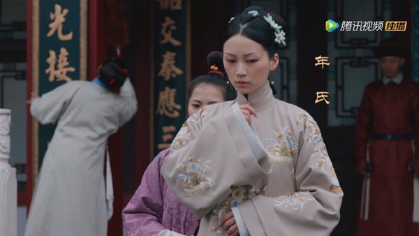 《夢迴》出現《甄嬛傳》神秘純元皇后！9位后宮娘娘時裝對比照，詭異「眉毛」拖垮顏值