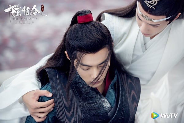 肖戰憑《陳情令》創下的10項驚人紀錄！三榜單冠軍，漲粉1700萬，雜誌封面18秒完售奇蹟