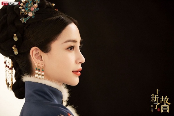 Angelababy化身紫禁城最美妃子！當媽後維持少女顏、魔鬼身材，保養減肥秘訣公開！