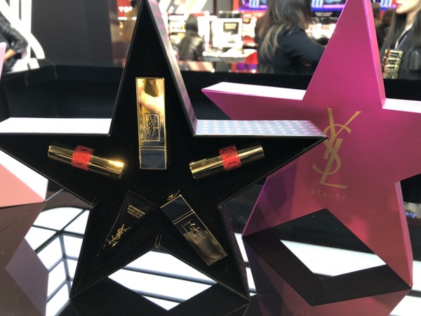 YSL星鑽蜜唇膏補貨到！亞洲第一座《YSL BEAUTY STATION》A11限時開幕！