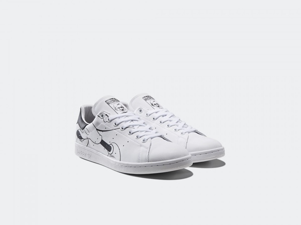 米奇 X adidas Originals推出聯名小白鞋，超萌米奇 Superstar、Stan Smith陪你趴趴走