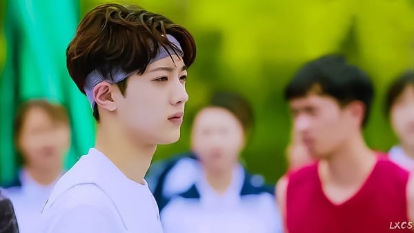 網評10個「太吃男主顏而上頭的陸劇」！楊洋《全職高手》、王一博《世界之巔》顏控淪陷