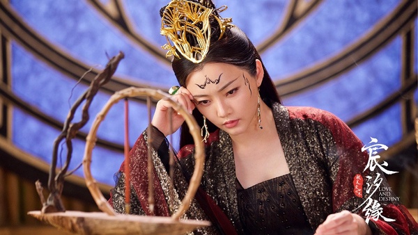 《大明風華》湯唯、張藝興演母子！陸劇9對不合理親子檔，趙麗穎、陳曉竟也演過母子